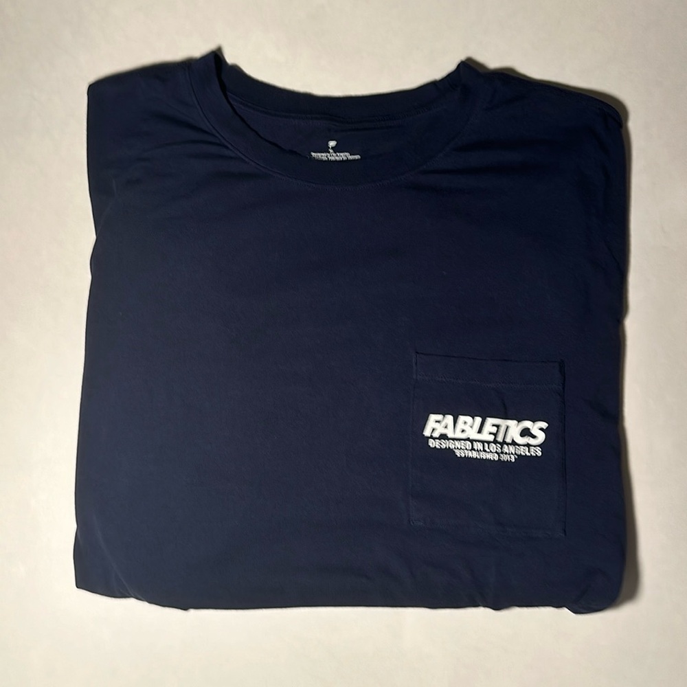 Men’s Fabletics Pocket Logo Tee | XL